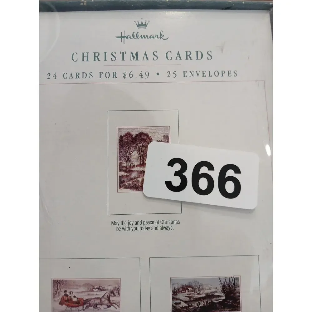 Vintage Hallmark Christmas Cards Box Set 24 Cards Made in USA Gift holidays #366